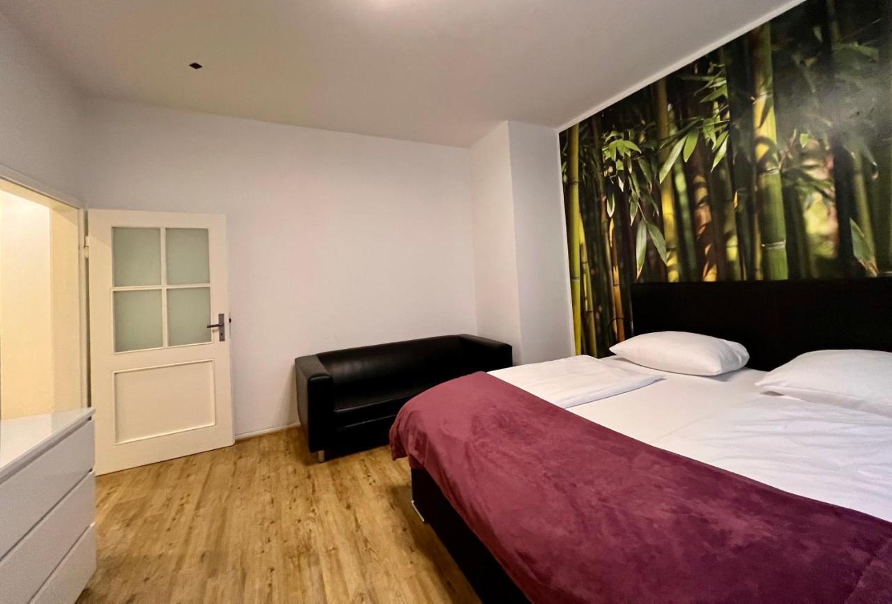 Altstadthotel Hayk Am Rhein Кёльн Экстерьер фото