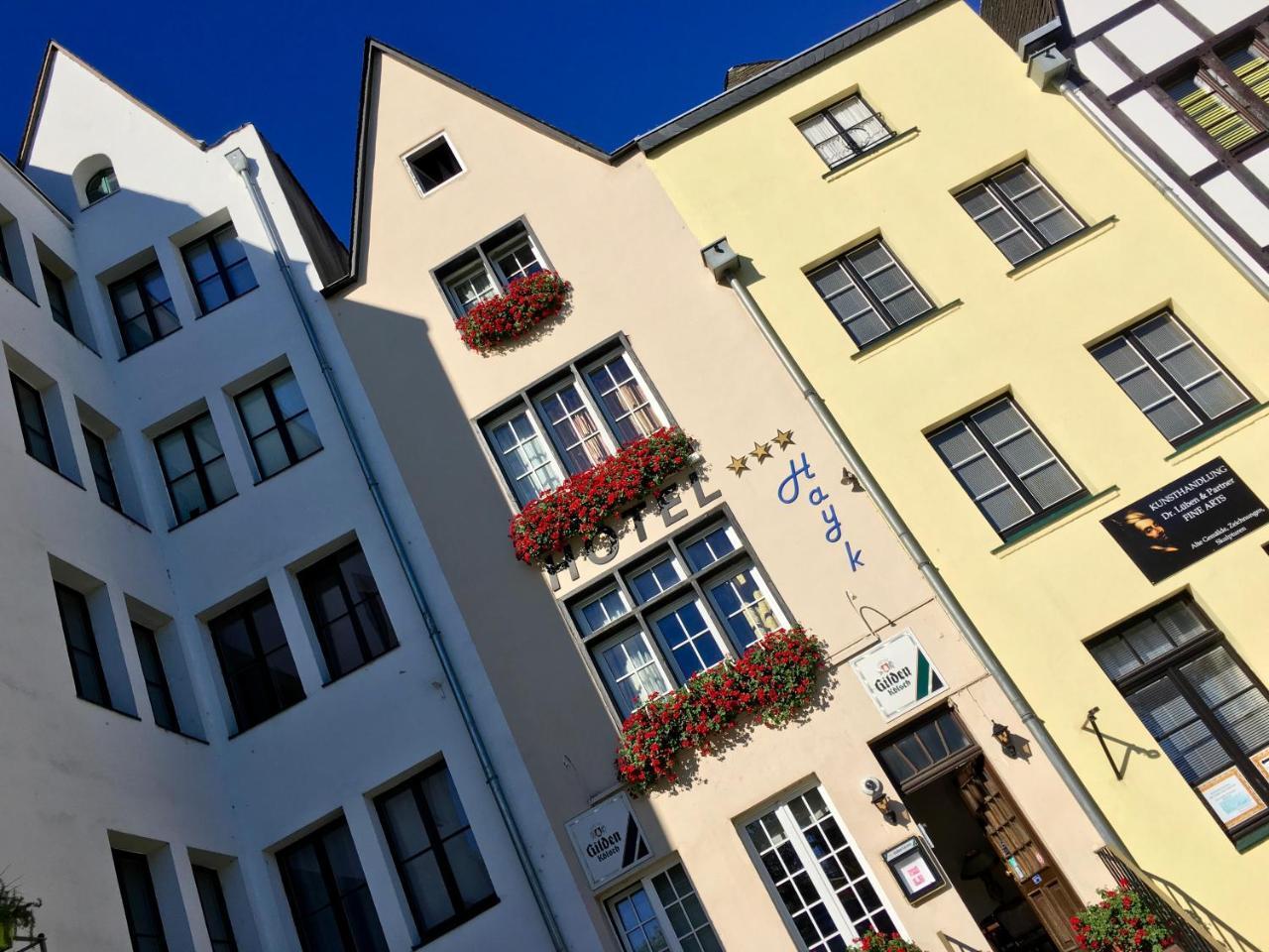 Altstadthotel Hayk Am Rhein Кёльн Экстерьер фото